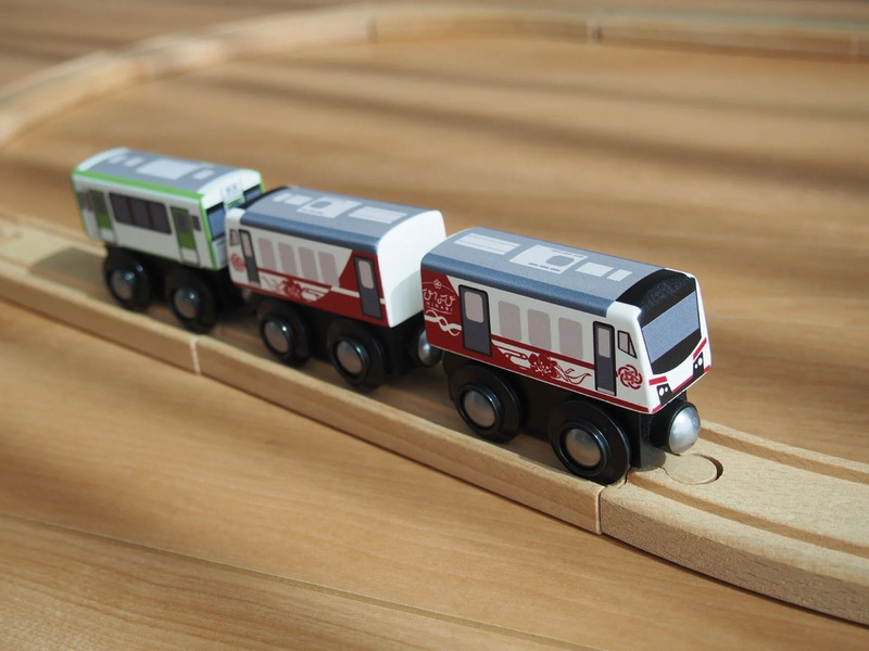 鉄道グッズ,ひなび,観光列車,鉄道おもちゃ,moku TRAIN
