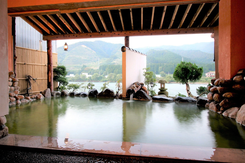 咲花温泉