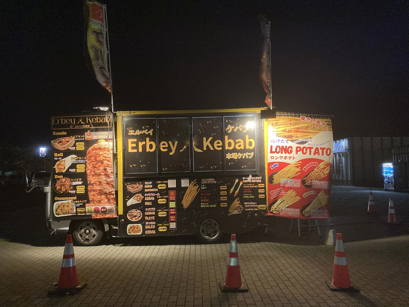 ケバブ キッチンカー