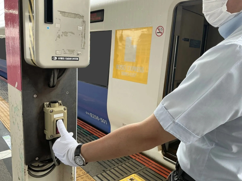 発車ベル