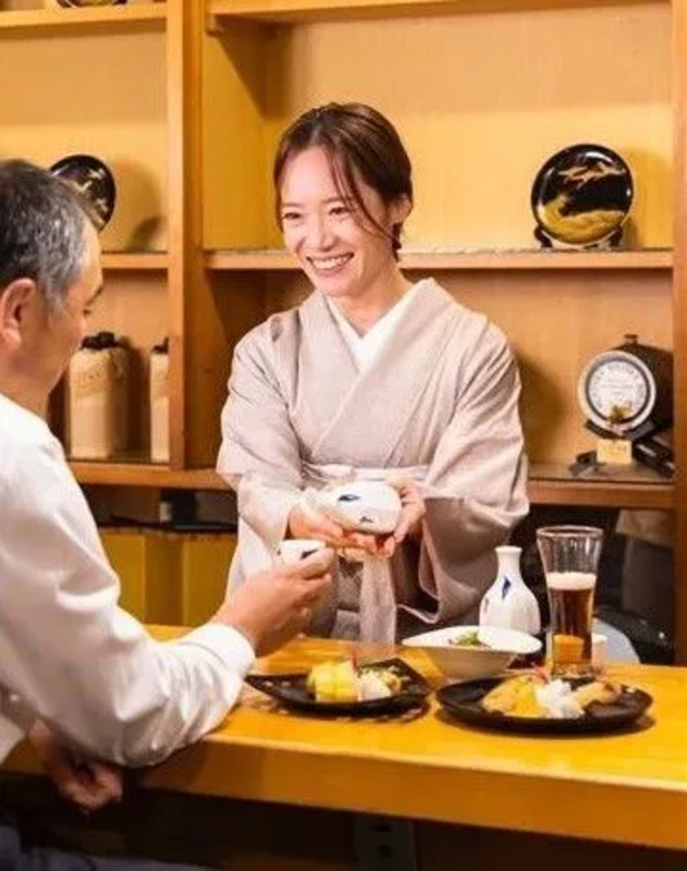 信州の酒PR大使由井志織さん