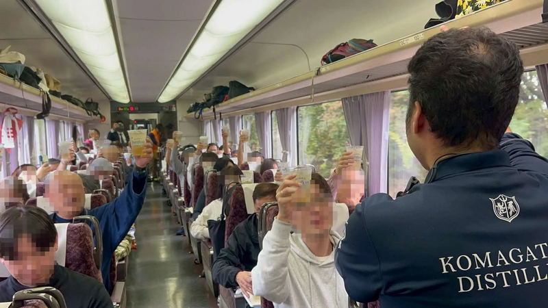 2025年度運行の「伊那谷お酒学園～日本酒編～」の様子