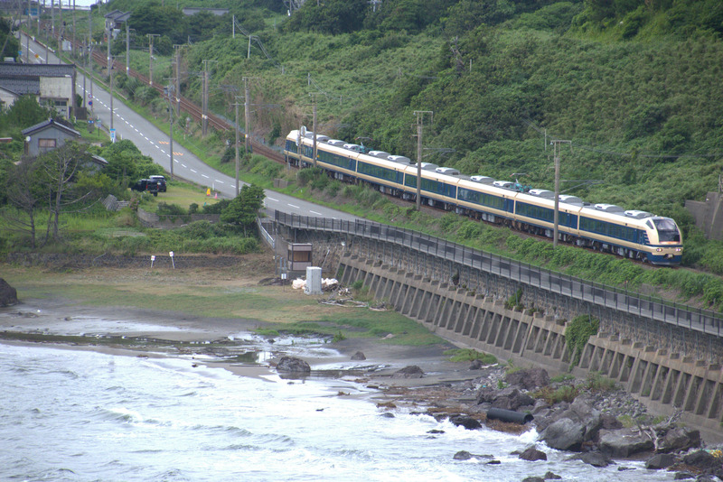 E653系「583系色」