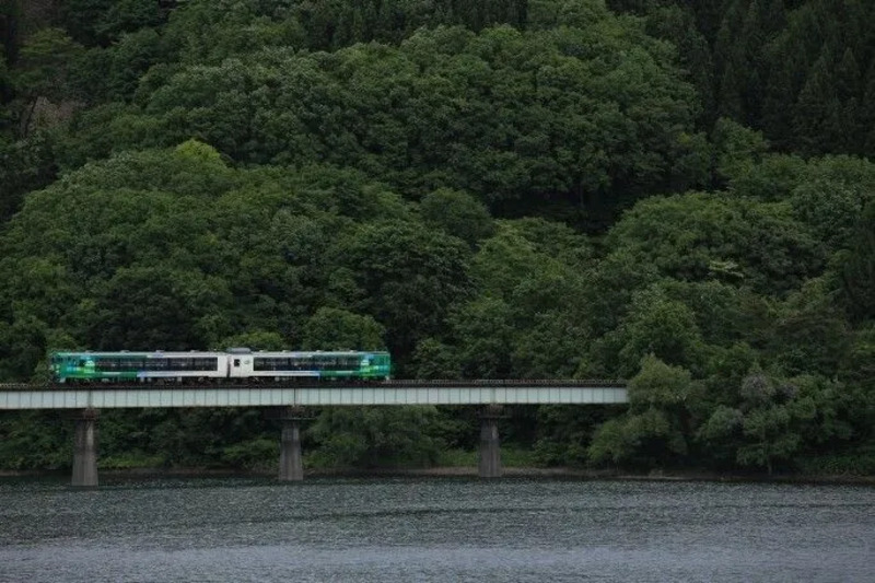 風っこ錦秋湖号,北上線,西和賀町