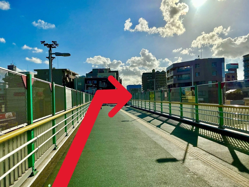 蘇我駅西口の自由通路