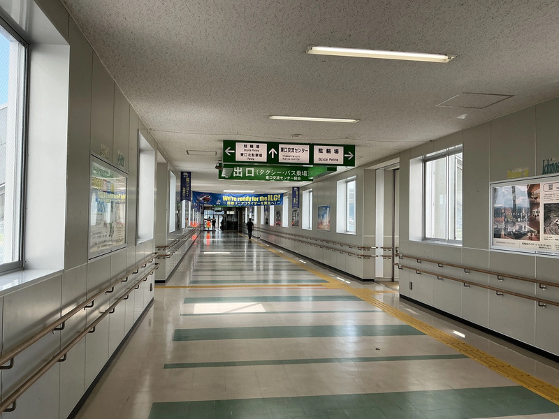 一関市東口改札こ線橋