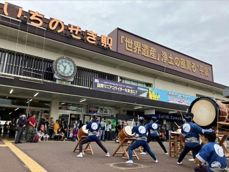 時の太鼓演奏