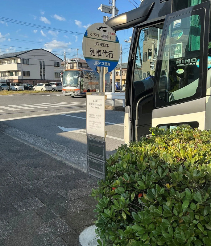 バス乗り場