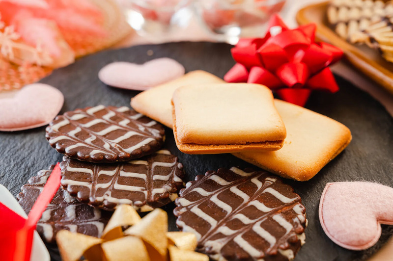 バレンタインデーに贈るクッキーのイメージ