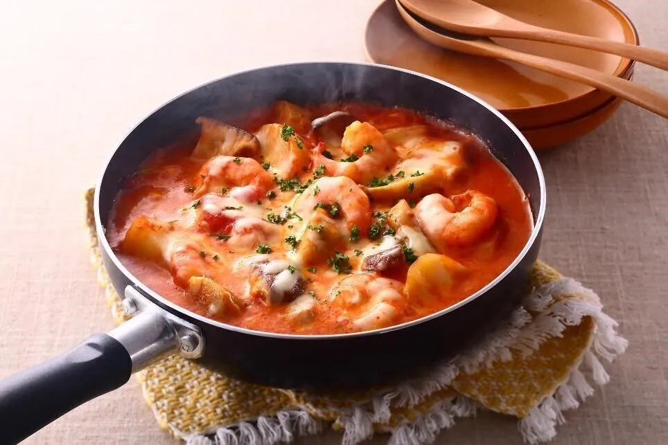 チーズが溶けたらふたを取り、パセリを散らす。