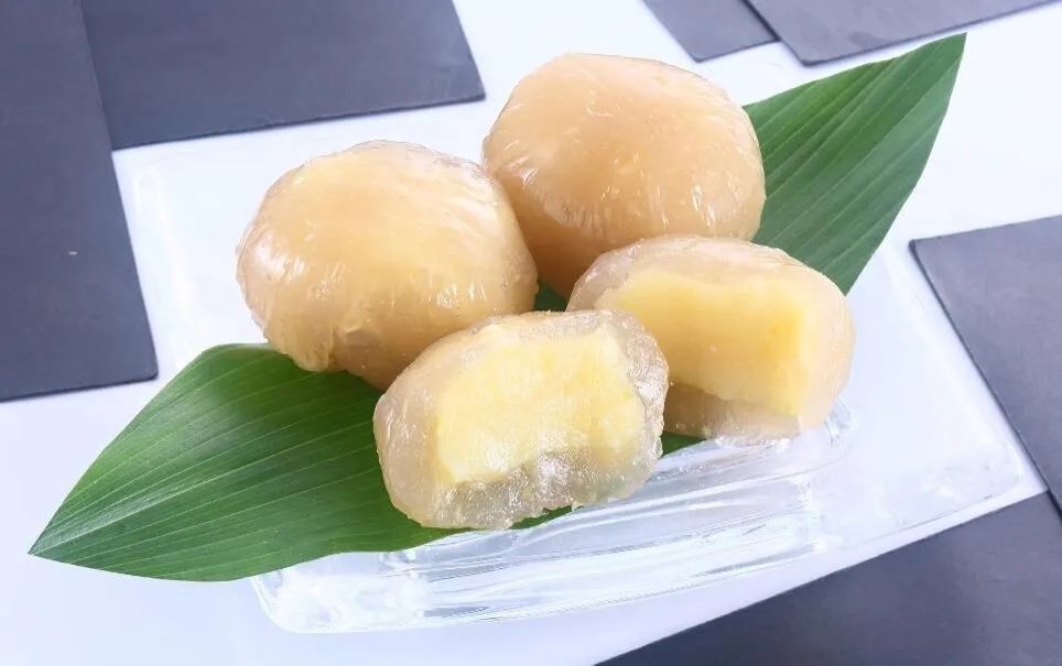 ラップを外して器に盛る。