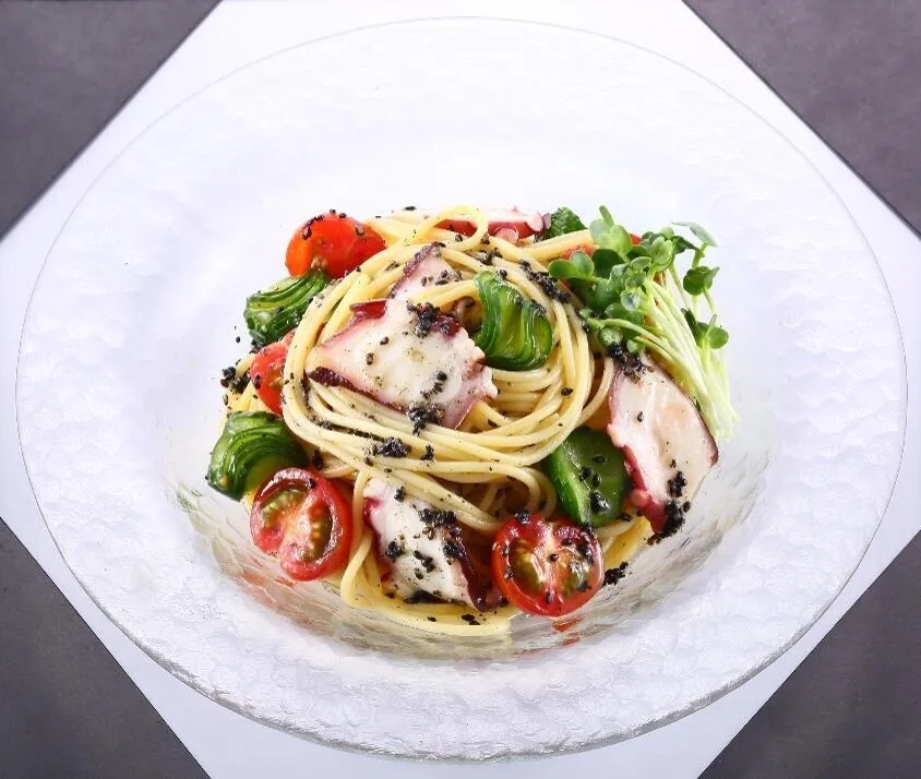 ②に①、③を加えて和え、器に盛ってかいわれ大根を添える。