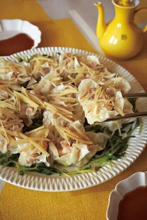 黒酢をつけていただく。