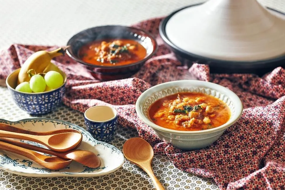 パクチーの葉を加えてサッと混ぜる。