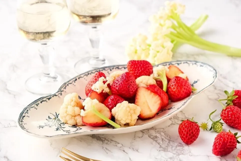 ボウルにAを混ぜ合わせ、①を和える。